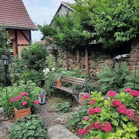 Gabrielle Hébergement de vacances Blaesheim